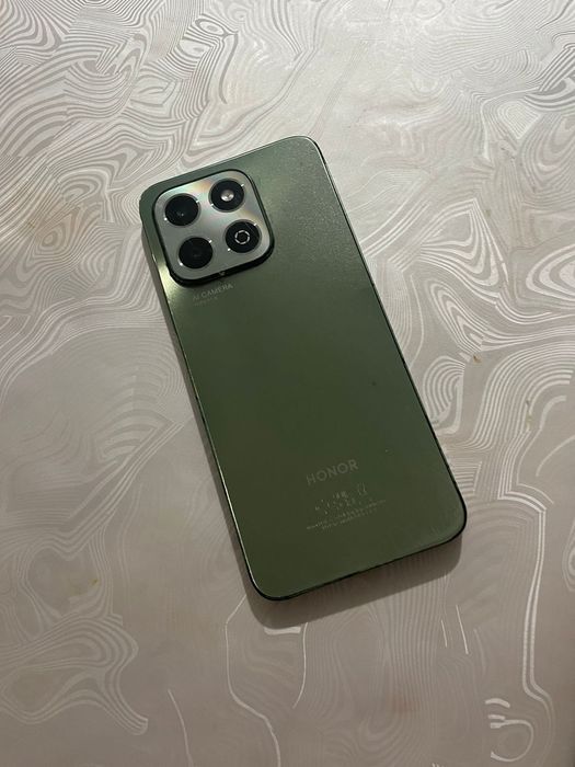 Хонор х6b.     .