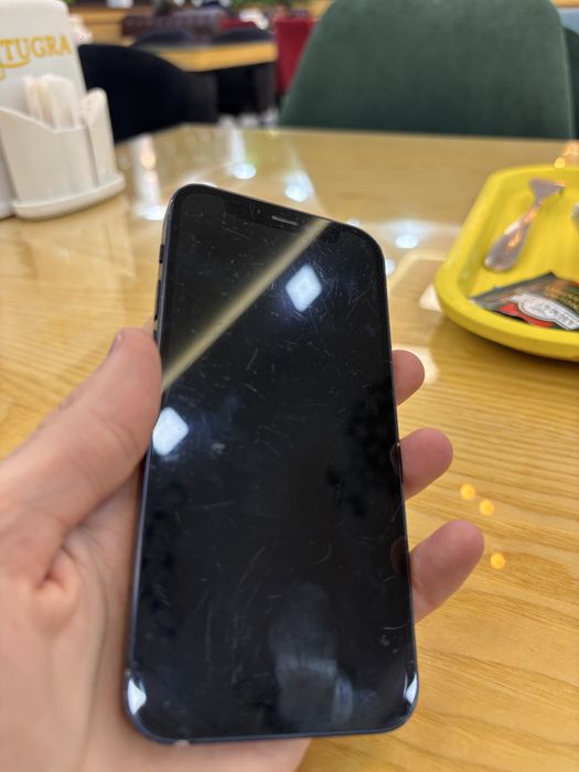 Айфон 12 мини продам