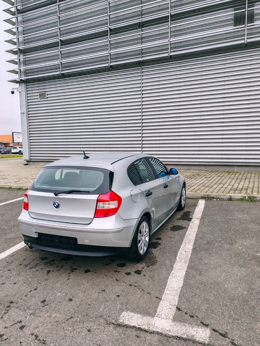 BMW SERIA 1 116 i