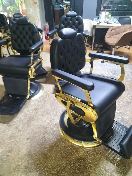 Луксозни бръснарски столове