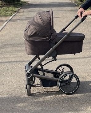 Продам коляску в хорошем состоянии