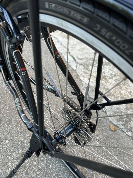 Bicicleta Trekking Ktm Maranello Light 28” ( Full Shimano SLX )