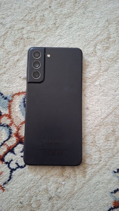 Samsung s21fe (12/128)