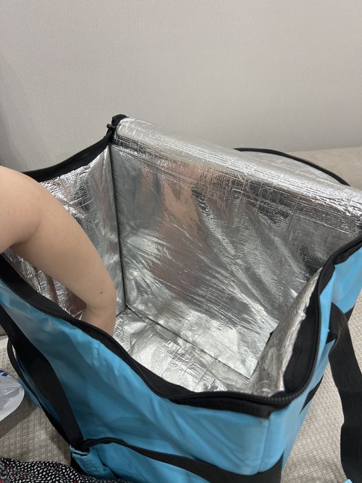 Термо Сумка вольт в отличном состоянии