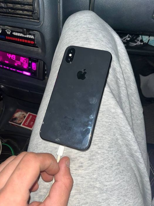 IPhone X на 256гб