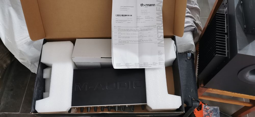 Interfața audio M-Audio Fast Track ultra 8r