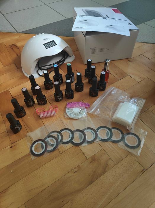 Комплект за маникюр