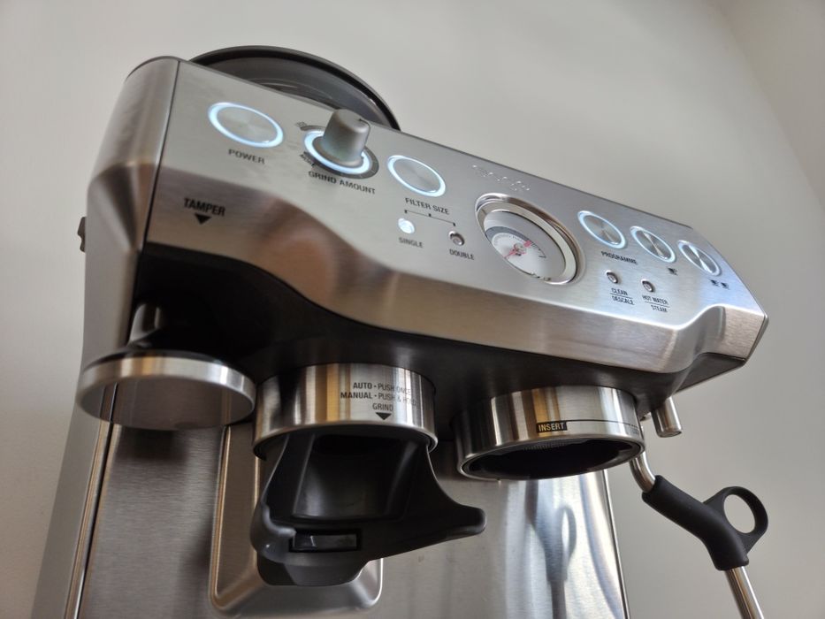 Espressor profesional Sage Barista Express 2025