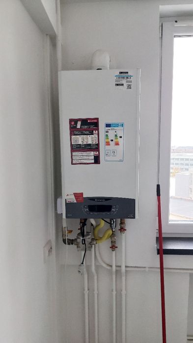 Se inchiriaza apartament 3 camere decomandate
