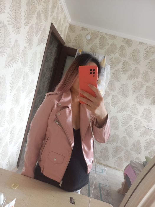 Продам кожаную куртку