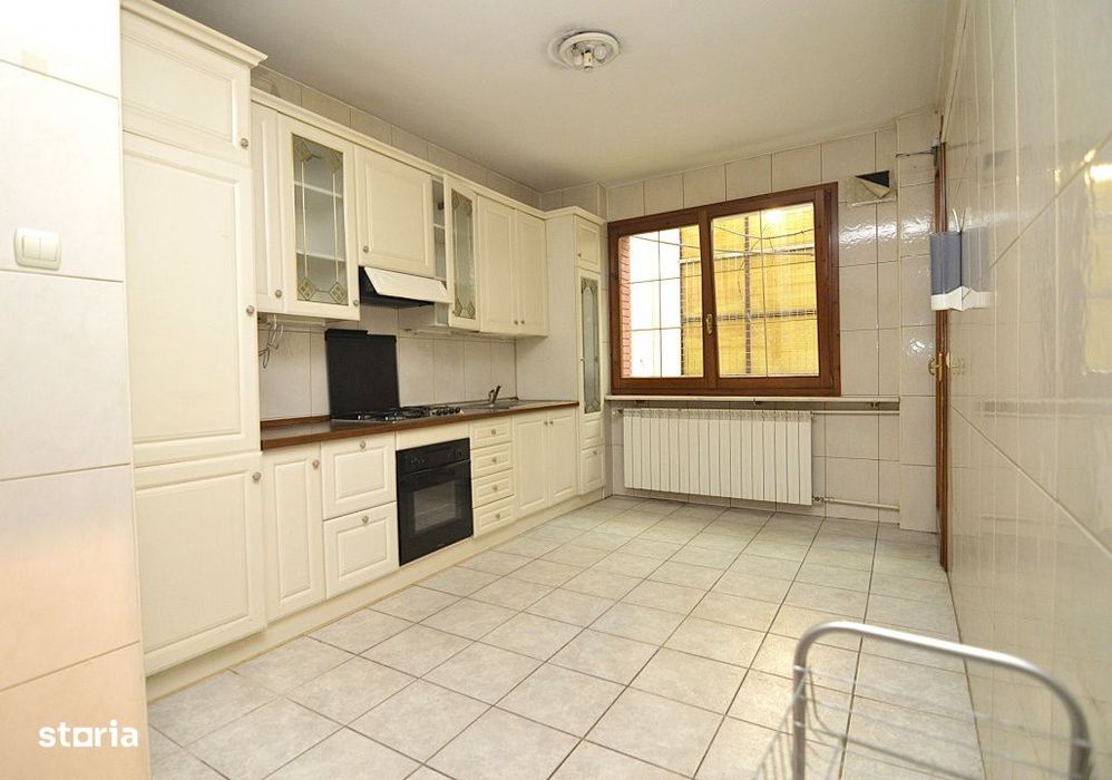 Inchiriere Vila 8 Camere Gara De Nord-Calea Plevnei