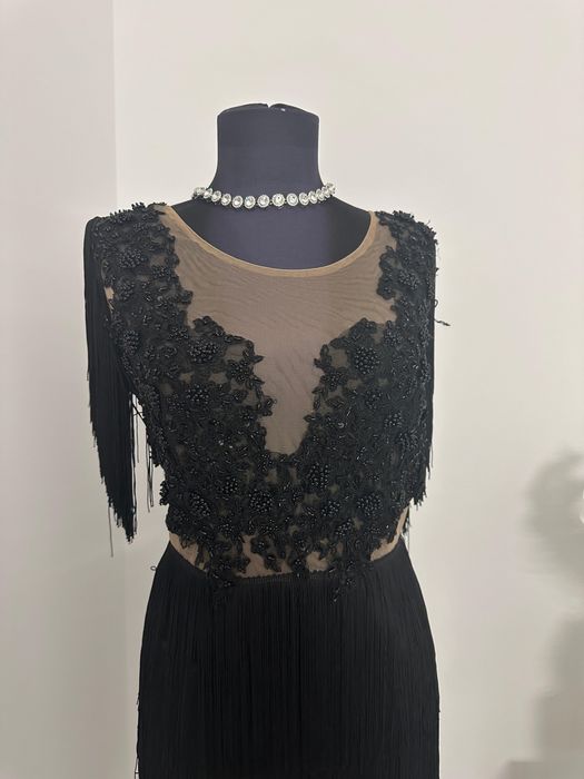 Rochie eleganta franjuri