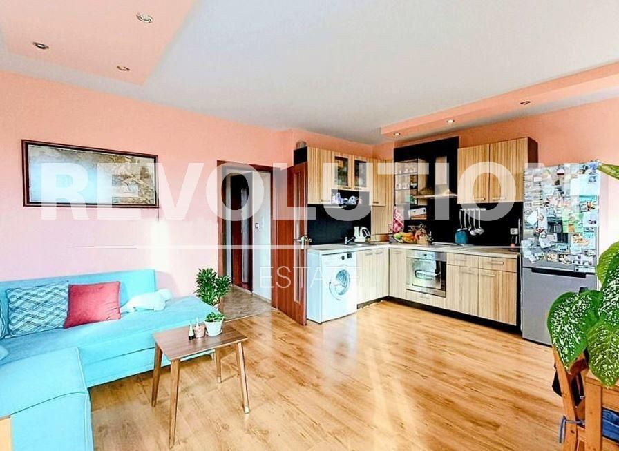 Тристаен апартамент  в гр.Варна, Бриз!