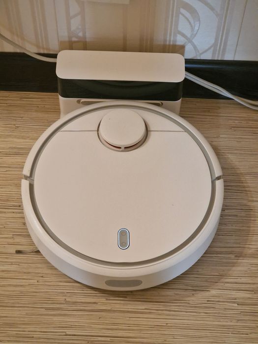 Робот пылесос MI