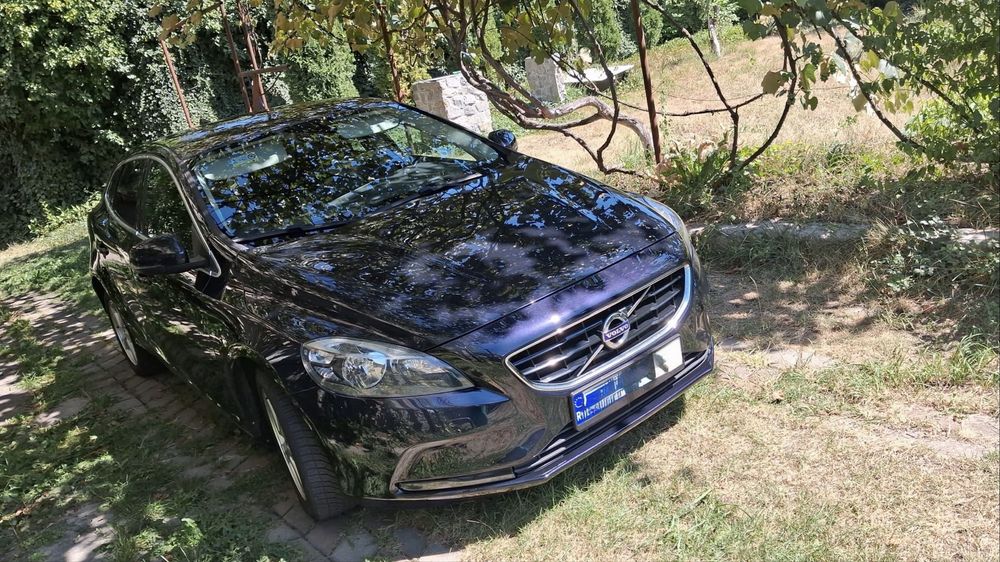 VOLVO V40 2015 — imagine 3