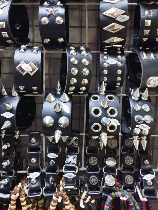 Браслеты кожаные