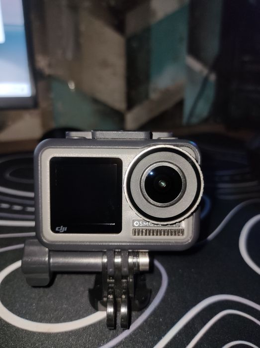DJI osmo action  .