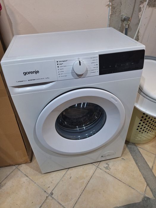 Пералня Gorenje слим 7кг НА ЧАСТИ