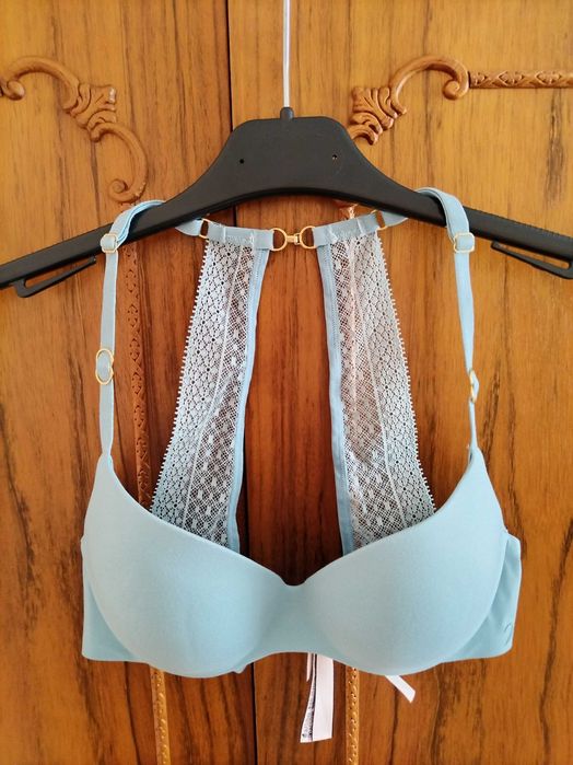 Sutien Victoria's Secret, nou, de culoare bleu-ciel, mar 32B/B70