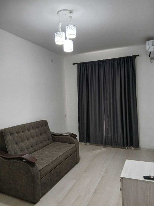 I am renting out a two-room apartment to a foreign family. Аренда.