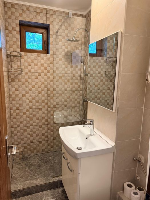 Închiriez apartament 2 camere micro 19