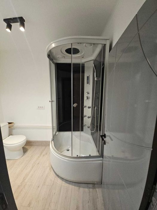 Apartament 2 camere la casa, Demisol + Parter, Principatele Unite