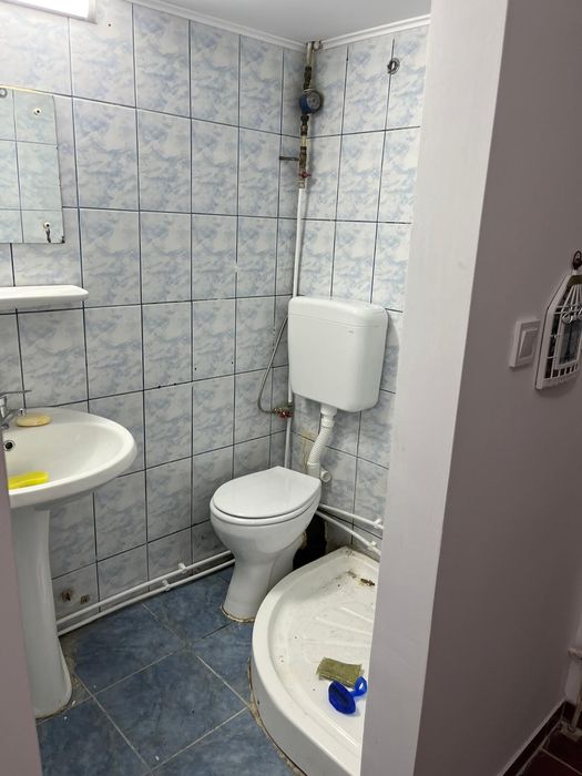 Vând garsoniera Navodari