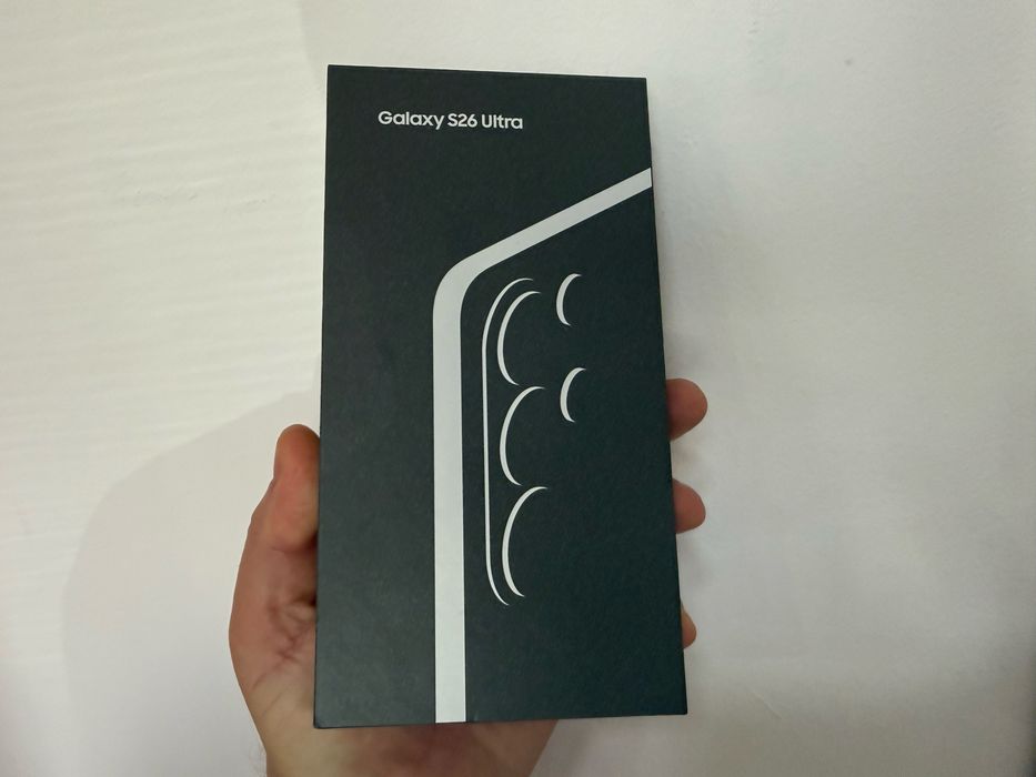 Samsung Galaxy S26 Ultra, 256 gb, 12 gb ram, Black, nou la cutie