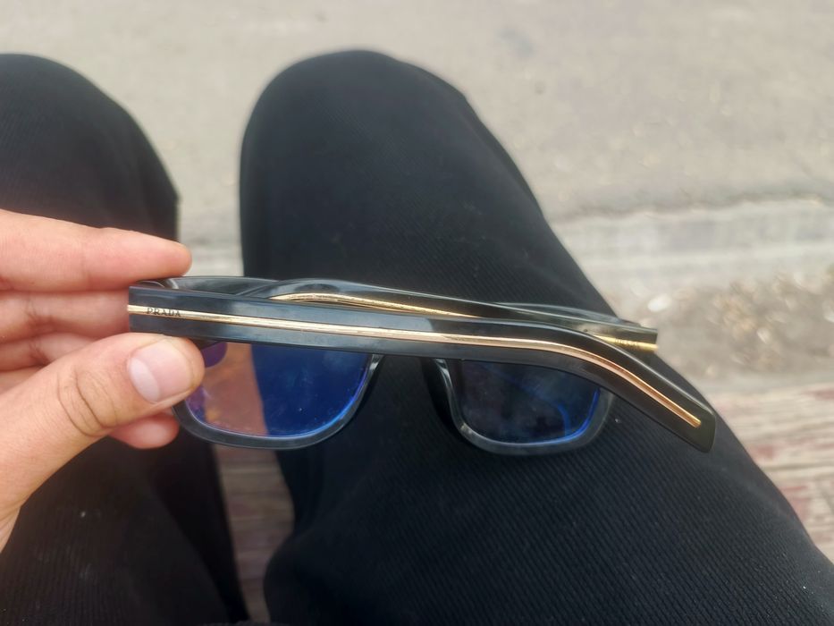 Очки оригинальные от Prada photochromic
