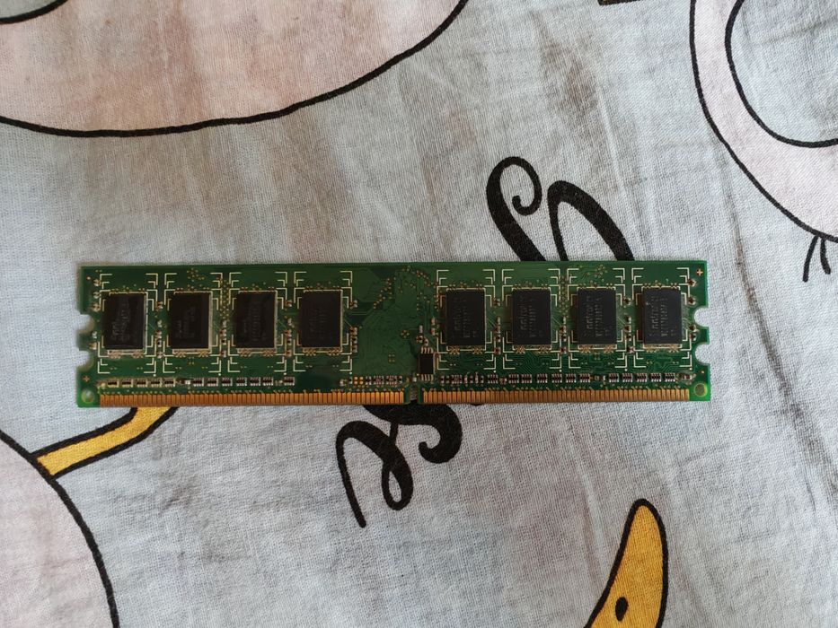 Продам ОЗУ Ddr2 1gb