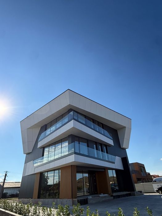 De inchiriat spatiu comercial