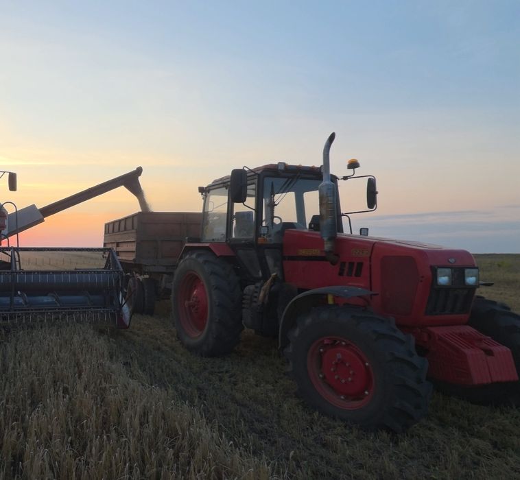 Продам трактор Беларусь 1221.2