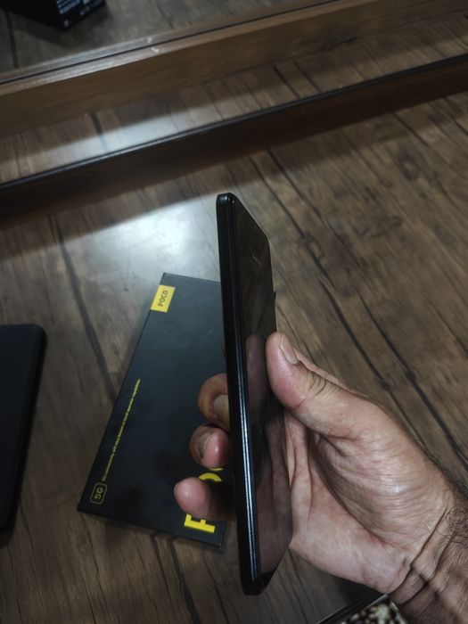 Poco F 5 Pro 12/512 talli