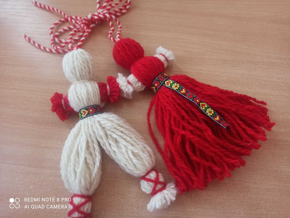 Мартеници Пижо и пенда и други