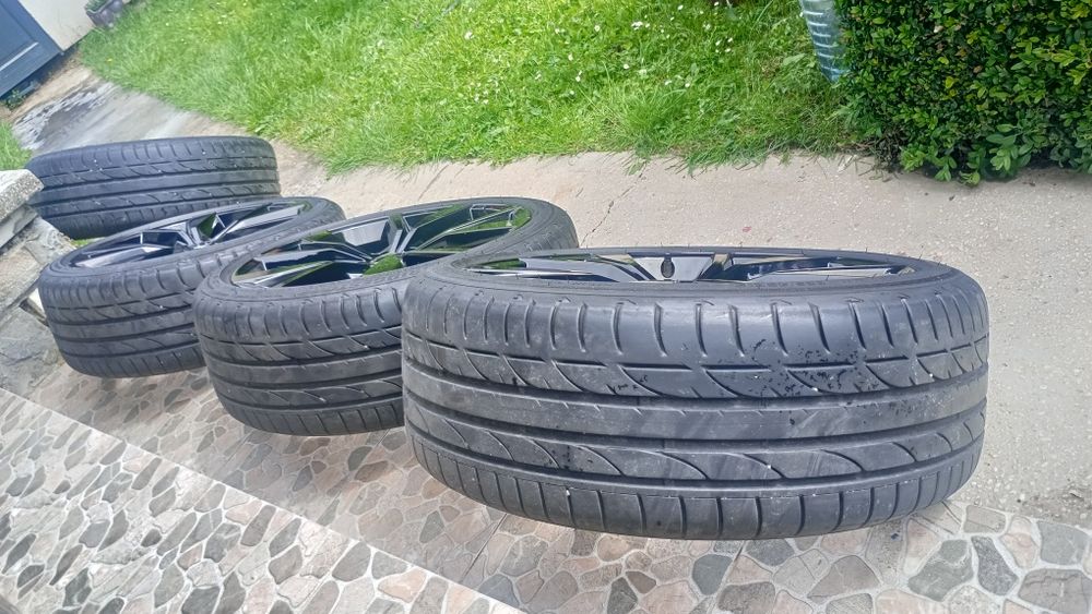 vand jante pe 19 R- line style vw  passat model misano black gloss