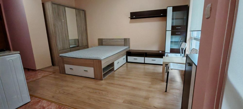 Дава се под наем Едностаен апартамент в Пловдив, Каменица 1 - 50 кв.м за 300 € - Снимка #1