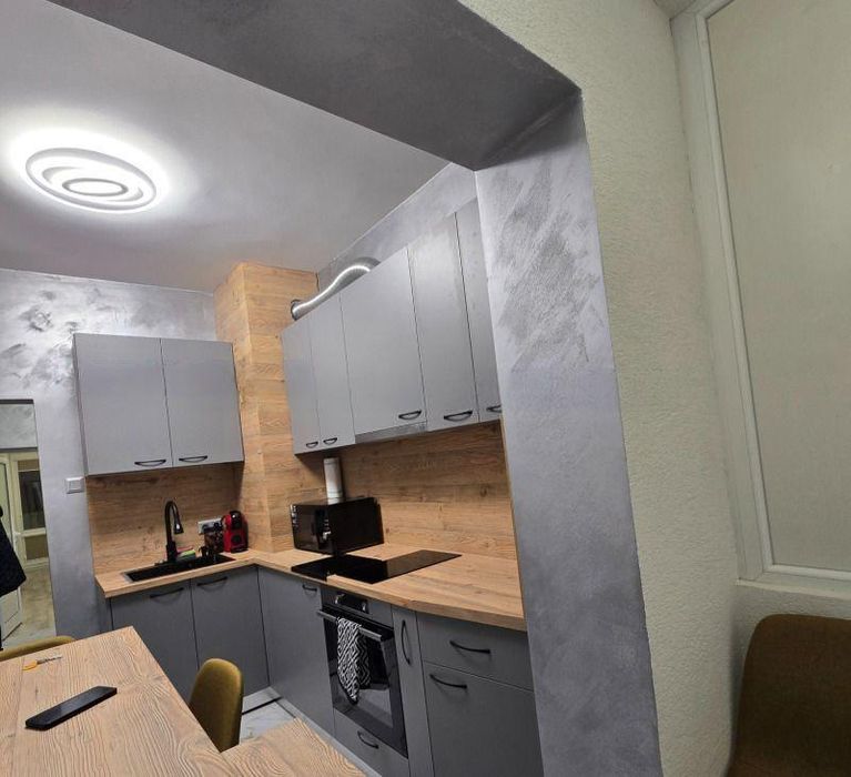 Дава се под наем Тристаен апартамент в София, Банишора - 100 кв.м за 698.19 € - Снимка #3
