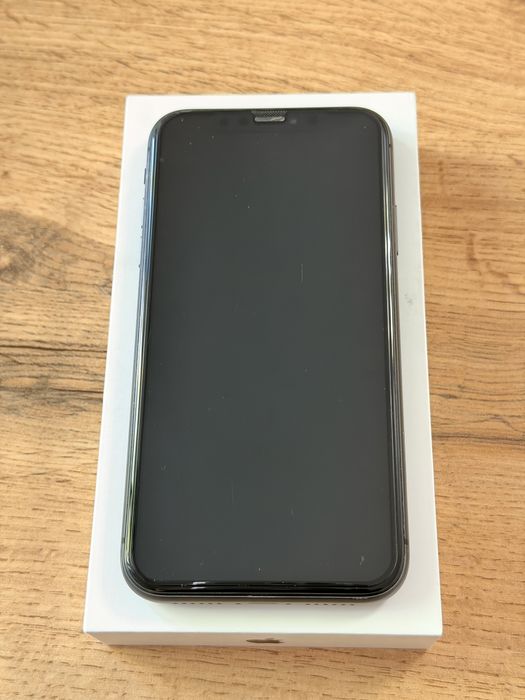 IPhone 11 64 GB 74% акумулятор