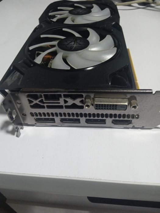 XFX rgb RX470 4gb