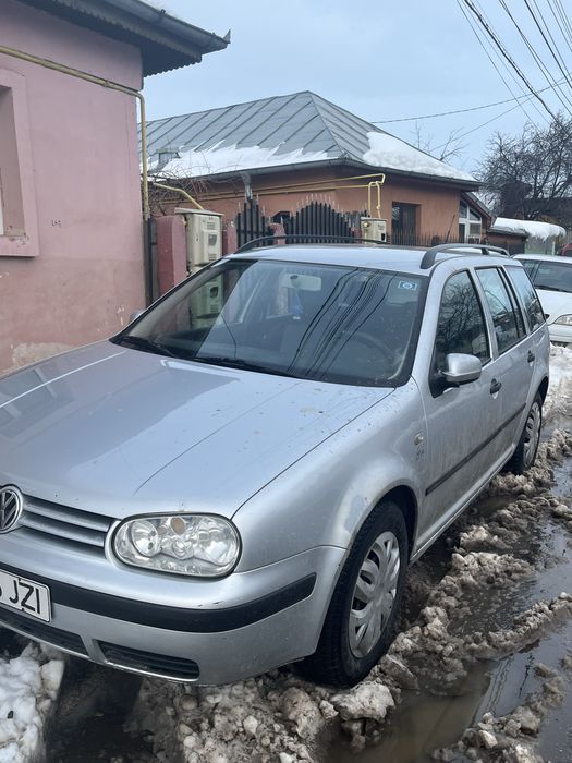 Vand golf 4 1.4 benzina