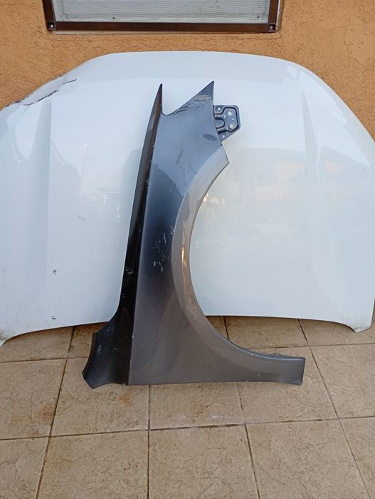 Aripa stânga față vw jetta 4