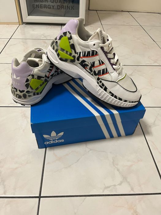 Adidas маратонки