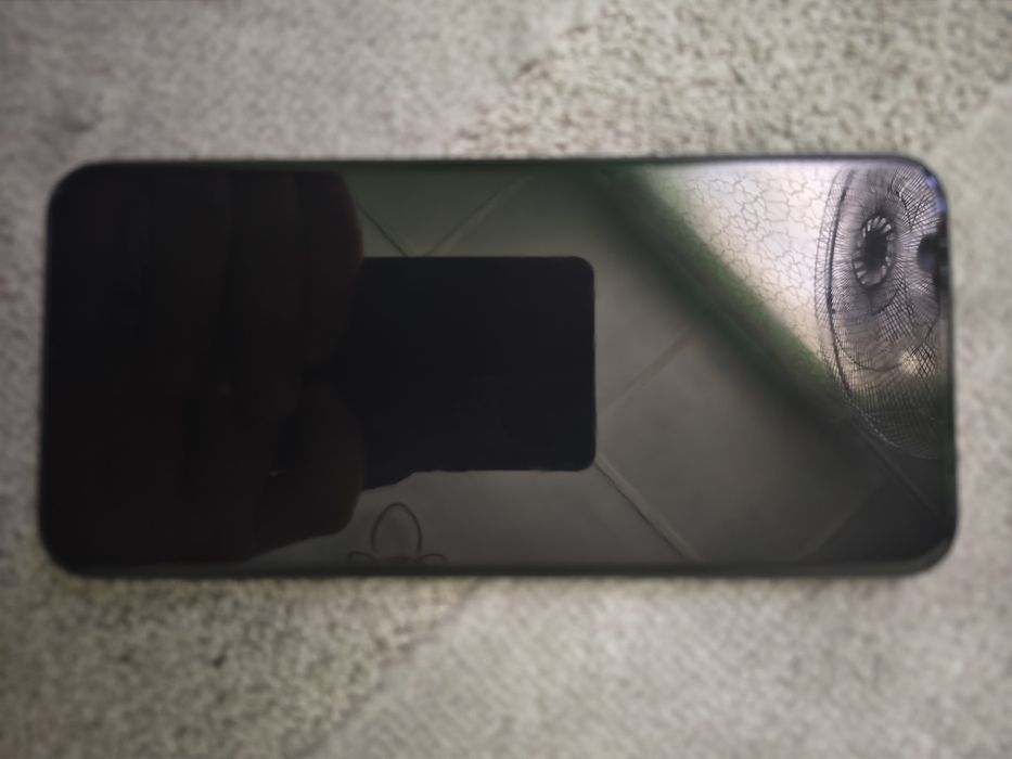 Телефон Tecno Spark 30c