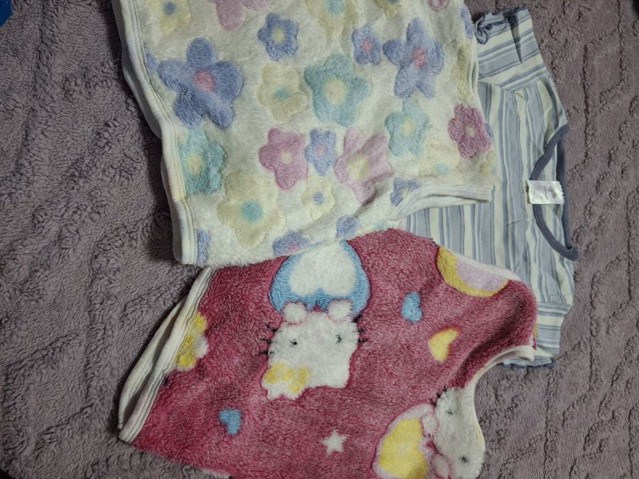 Hăinuțe bebeluși mai multe mărimi stare foarte bună