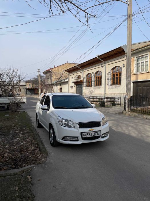 Продается авто Нексия 3