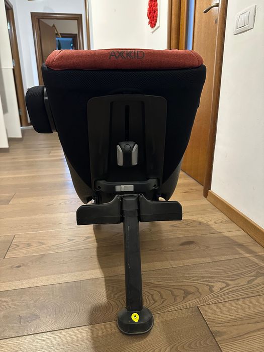 Vând Scaun Rear Facing AXKID One