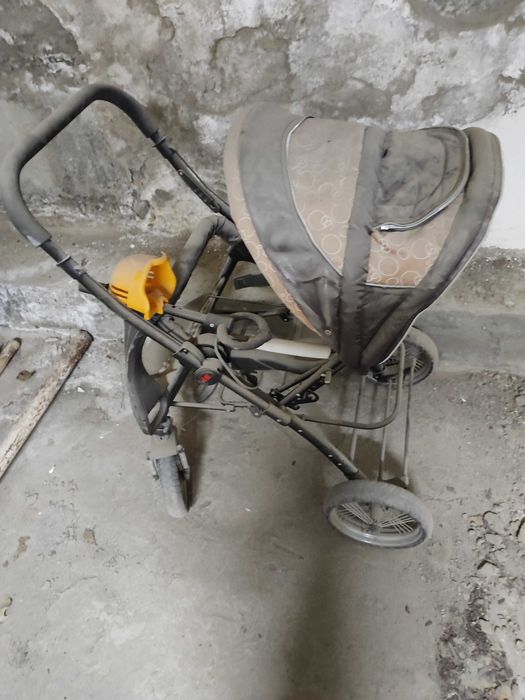 Продаётся детская коляска