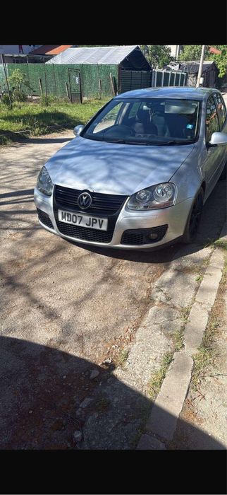 VW Golf 5 на части