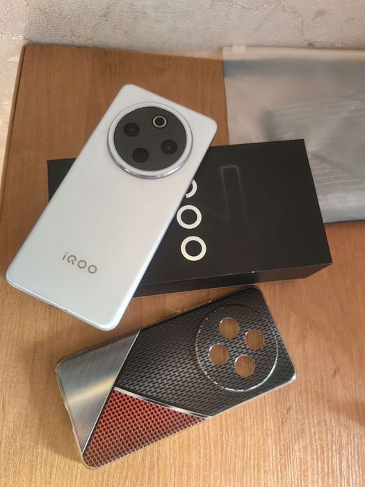 Vivo iqoo z 10 256gb