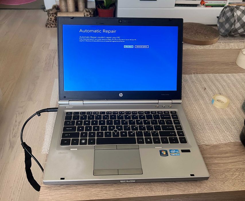 Laptop HP EliteBook 8470p i5-3320M – fără HDD, RAM, baterie
